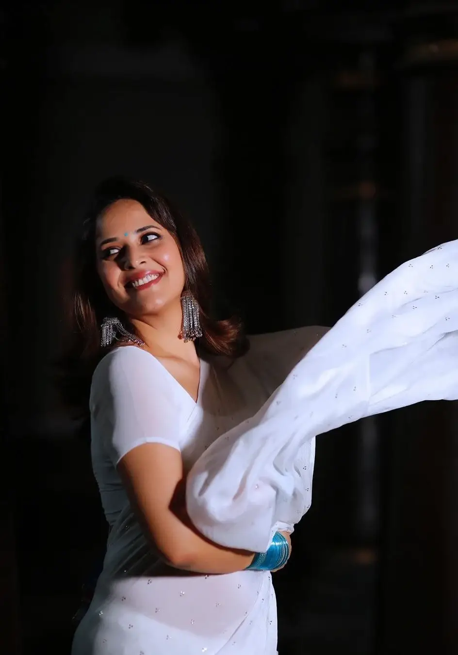 Anasuya Bharadwaj Beautiful Indian actress in White Saree